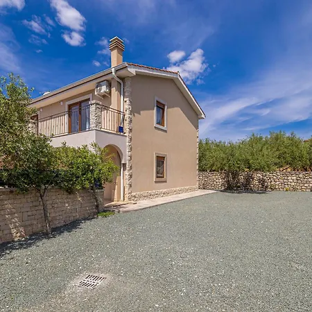 Villa Dijana West